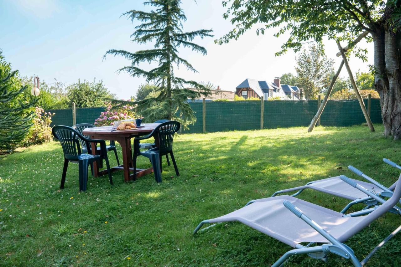 Le Gite Araucaria Le Tilleul Esterno foto